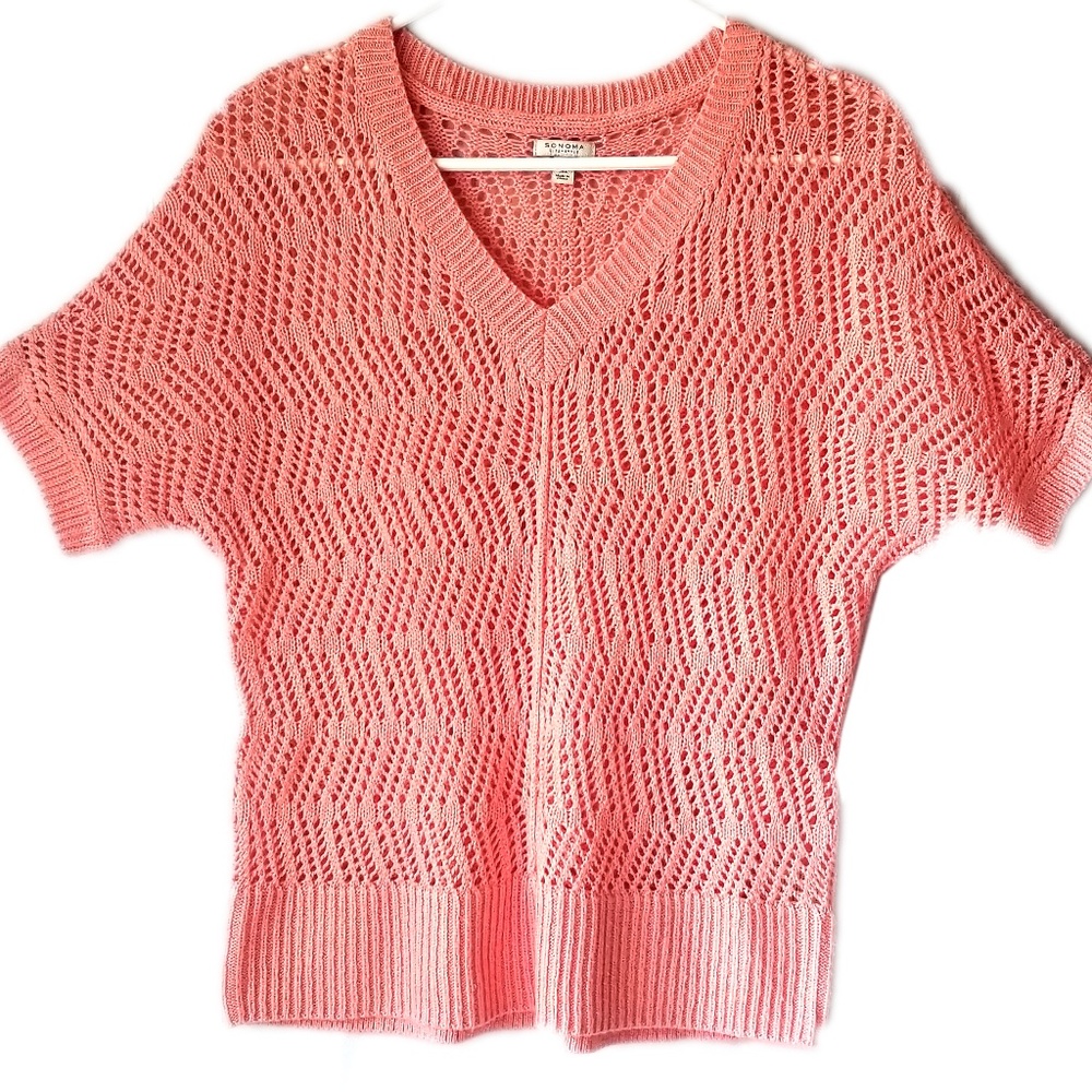 Pink Sweater Style Shirt (M)